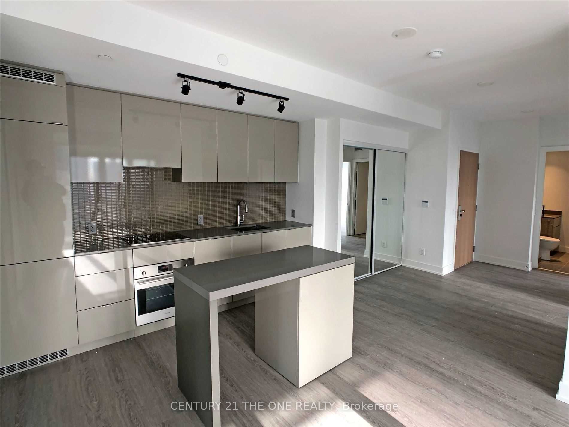 7 Grenville St, #2411