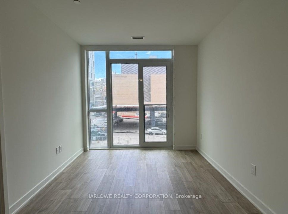 100 Dalhousie Street #202