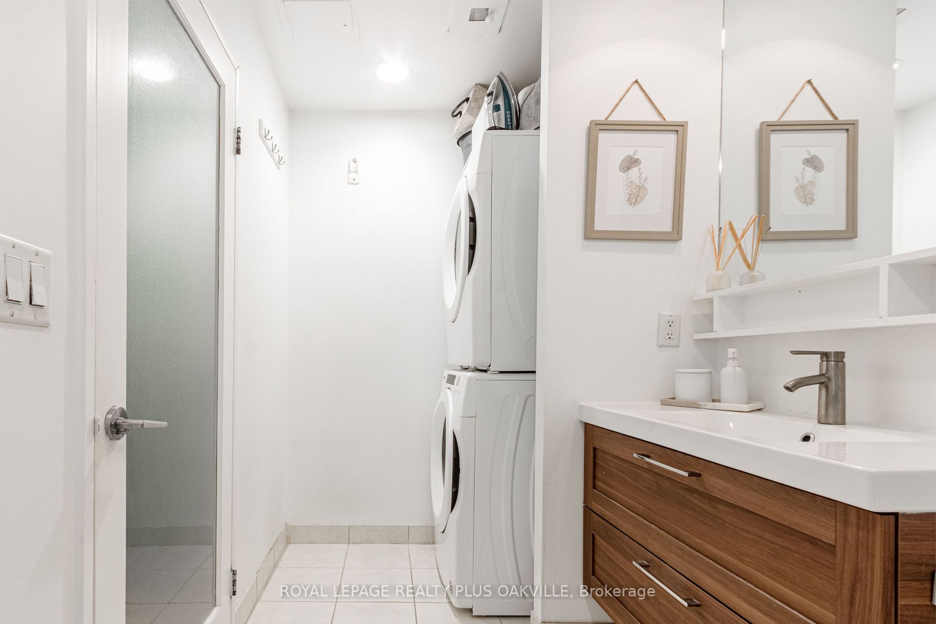 333 Adelaide St E, #531