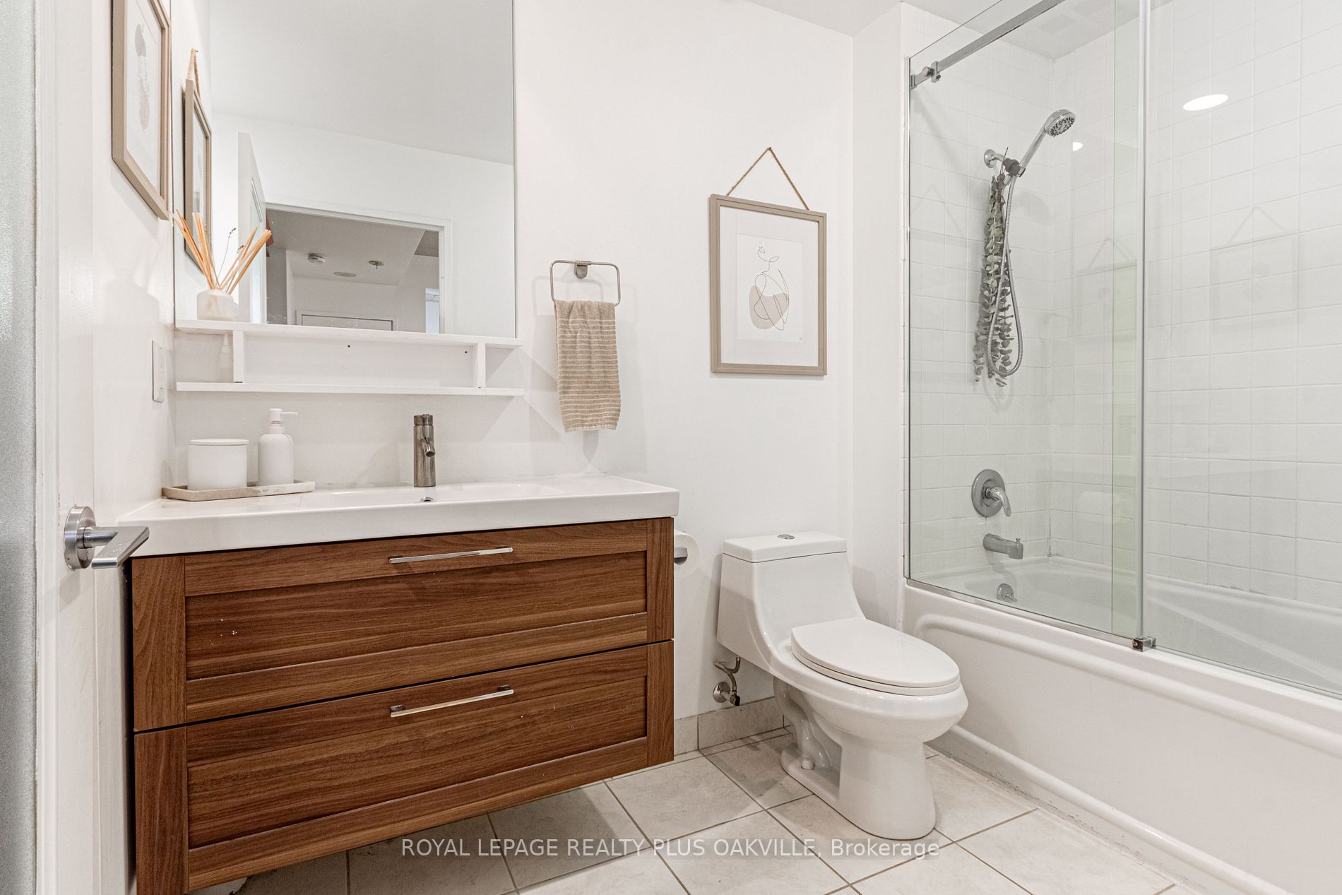 333 Adelaide St E, #531