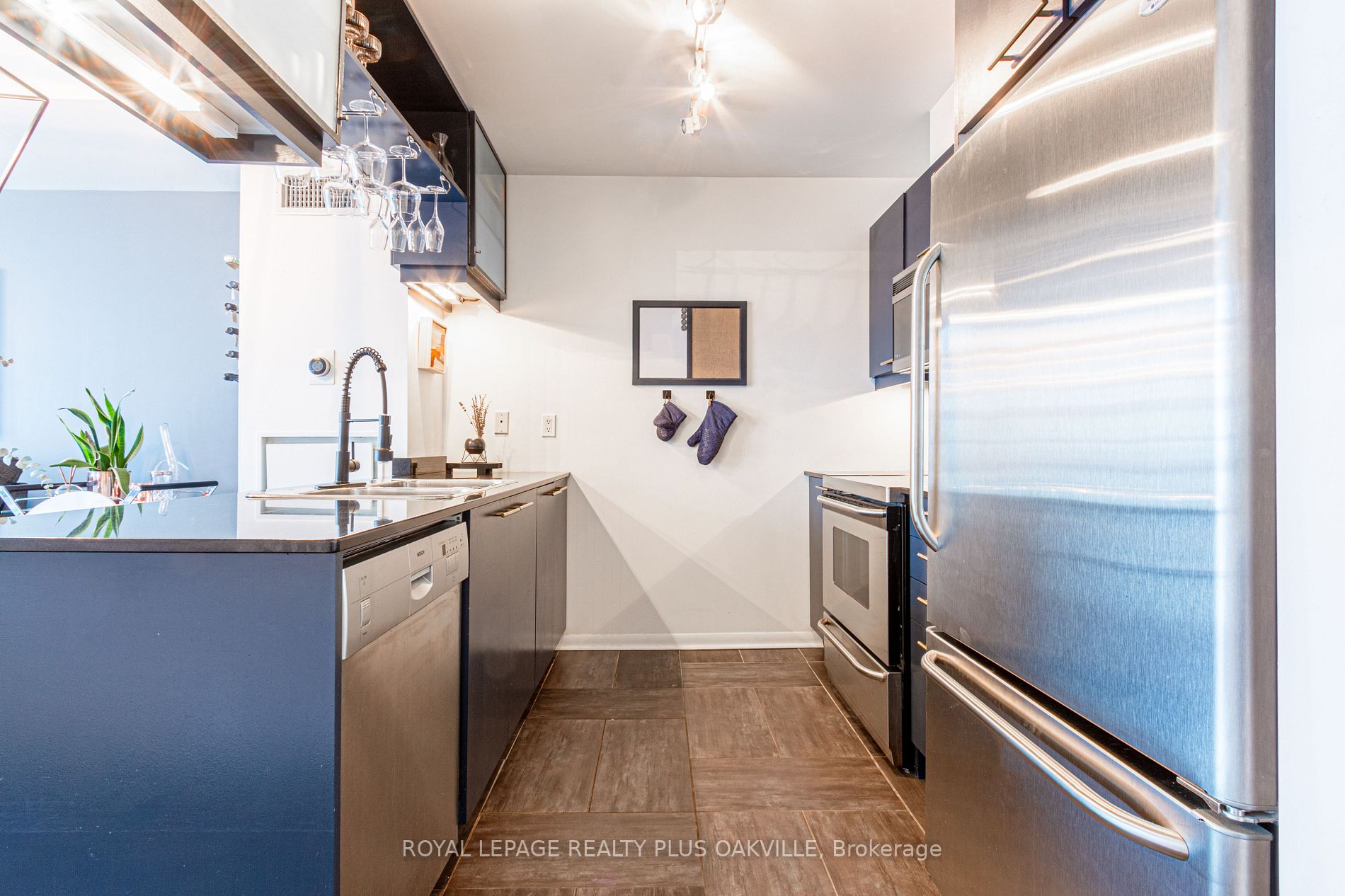 333 Adelaide St E, #531