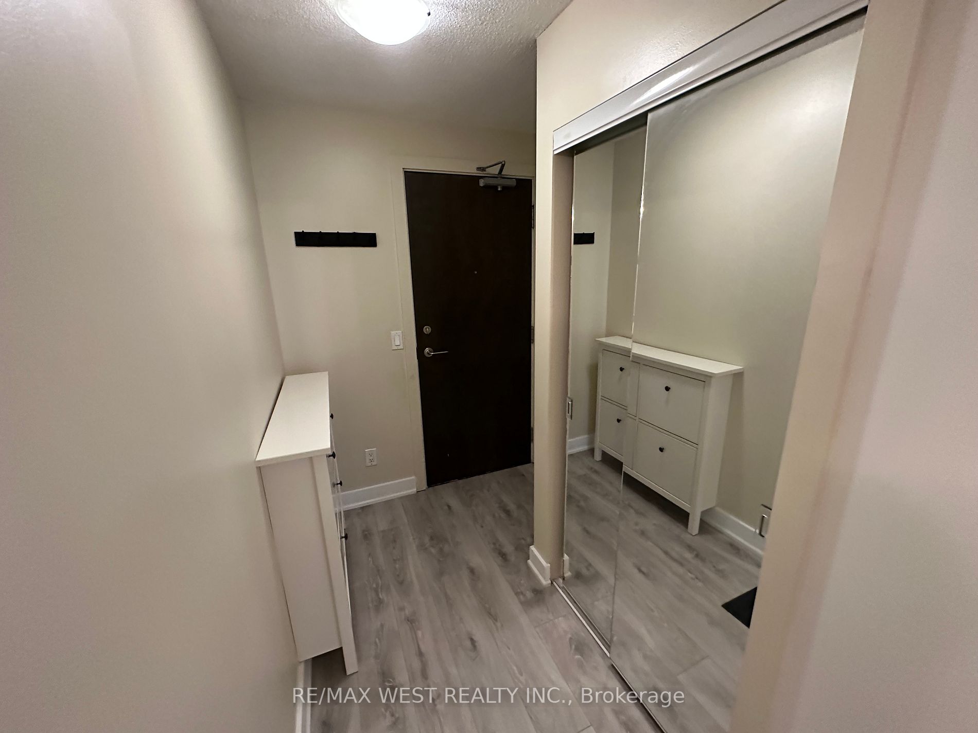 50 Lynn Williams St, #1113