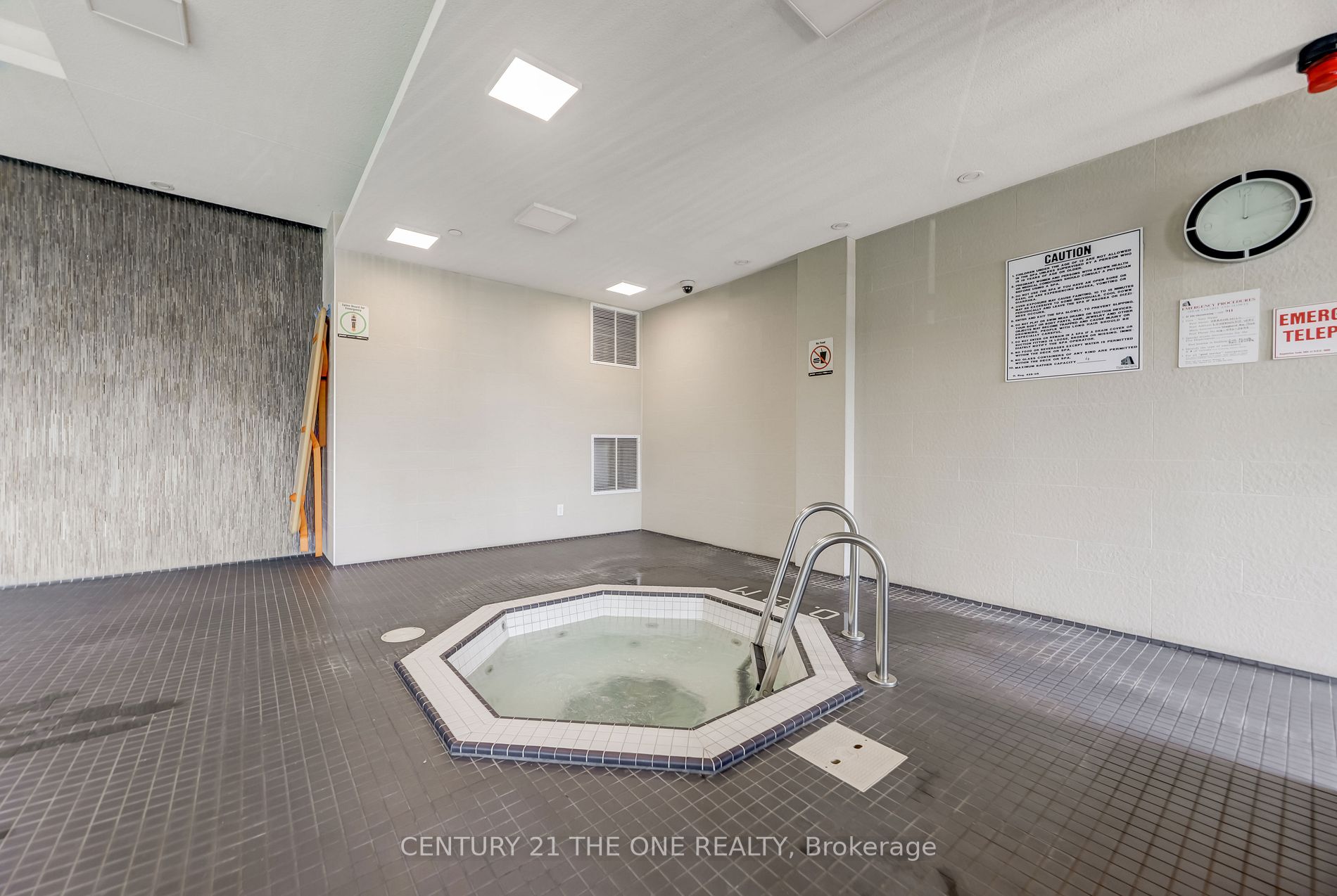 30 Herons Hill Way, #408