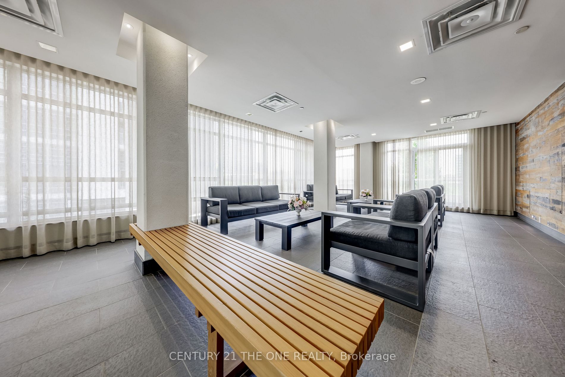 30 Herons Hill Way, #408