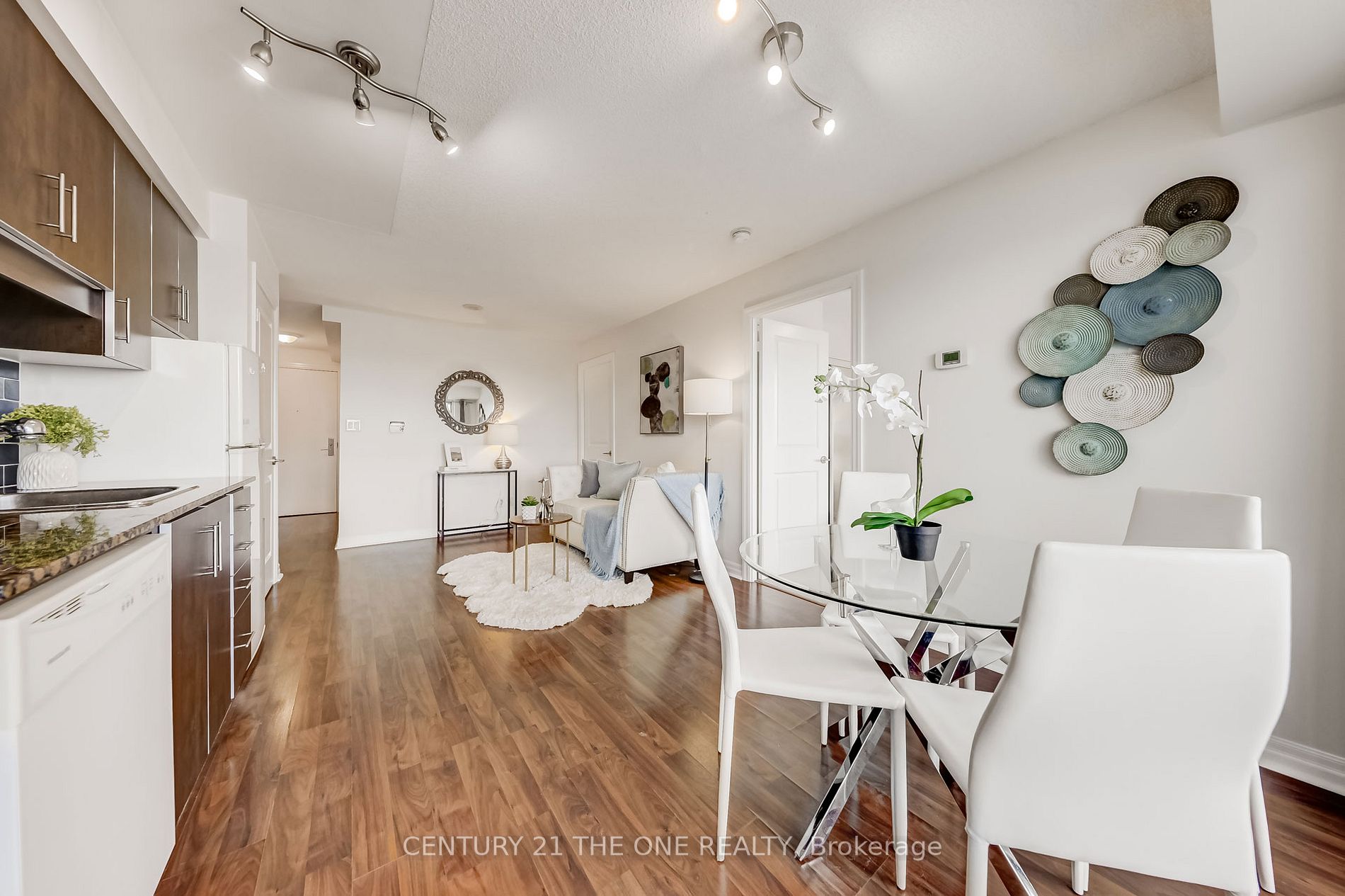 30 Herons Hill Way, #408