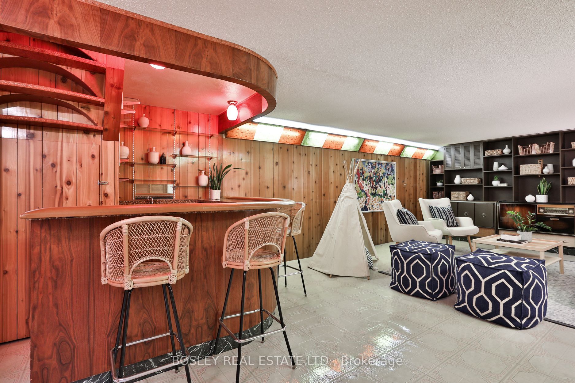 170 Sweeney Dr