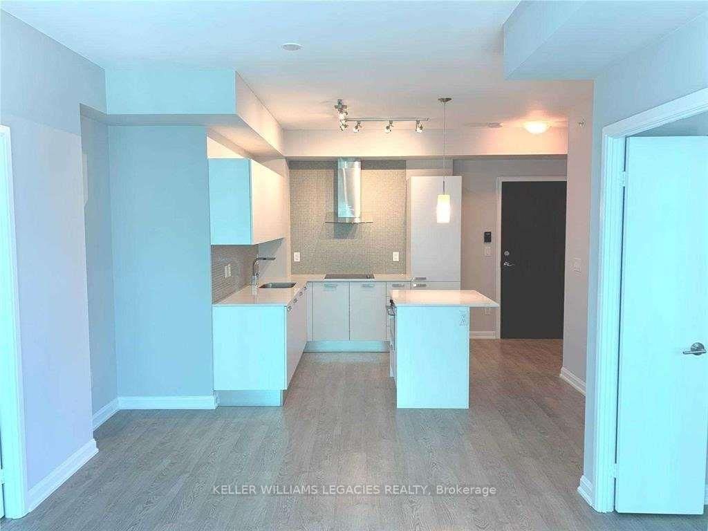 11 Bogert Ave, #1109