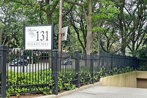 131 Beecroft Rd, #1409