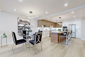 131 Beecroft Rd, #1409