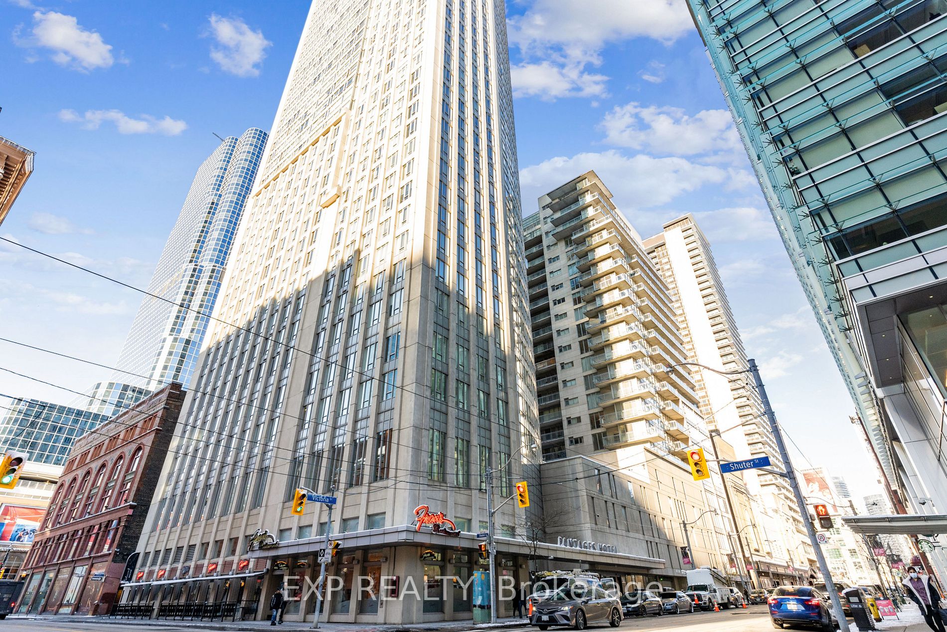 210 Victoria St, #3205