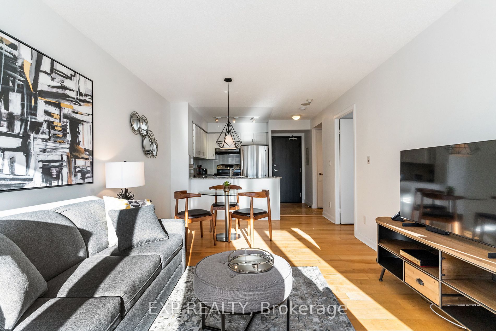 210 Victoria St, #3205