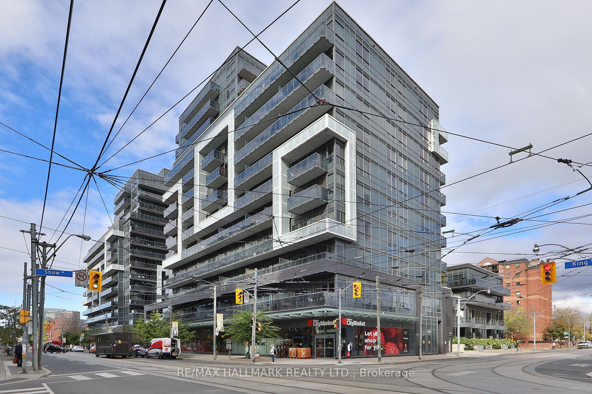 1030 King St W, #705