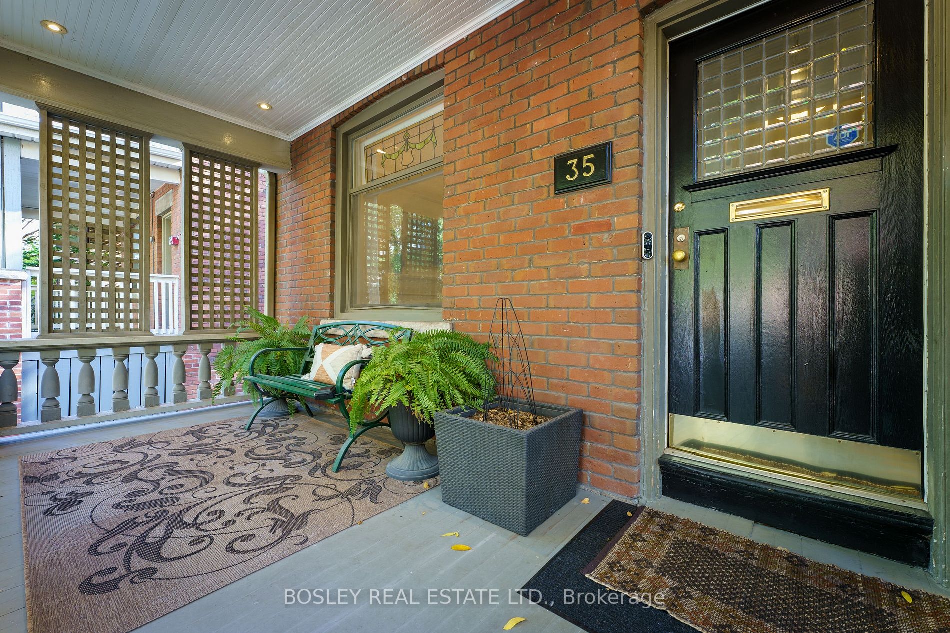 35 Aberdeen Ave