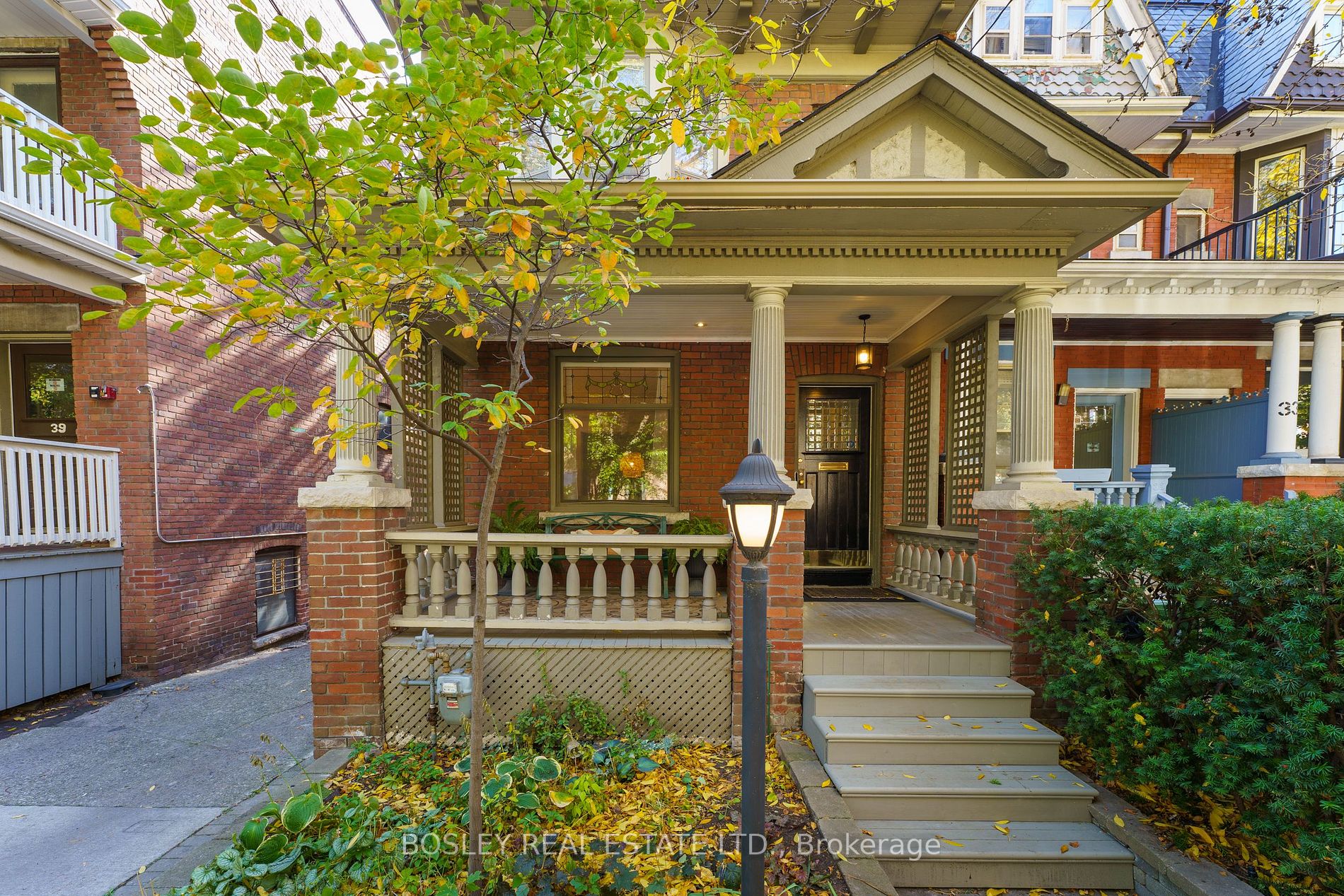 35 Aberdeen Ave
