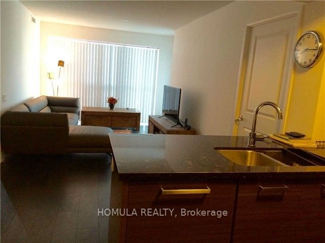 5162 Yonge St, #1215