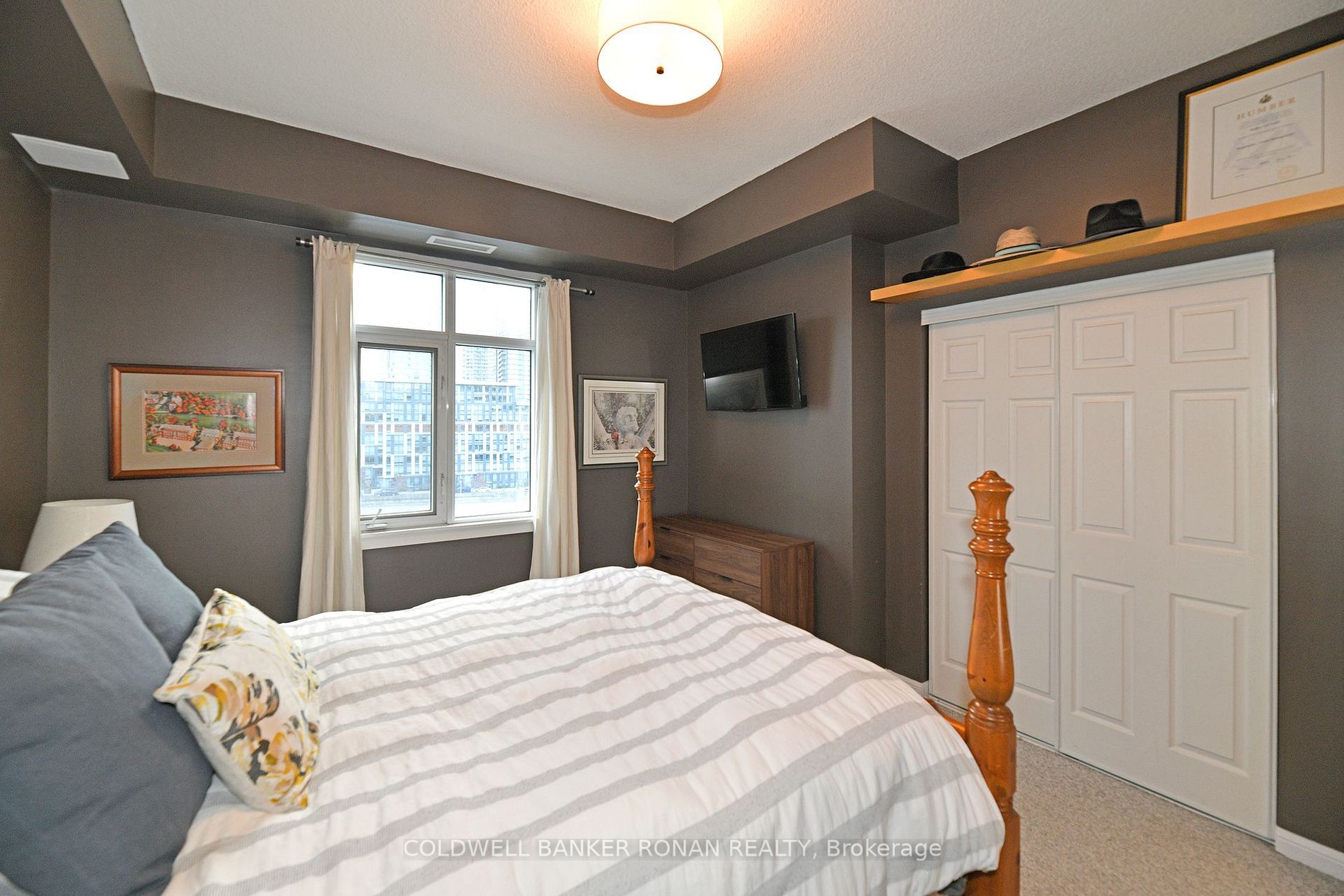 550 Front St W, #602