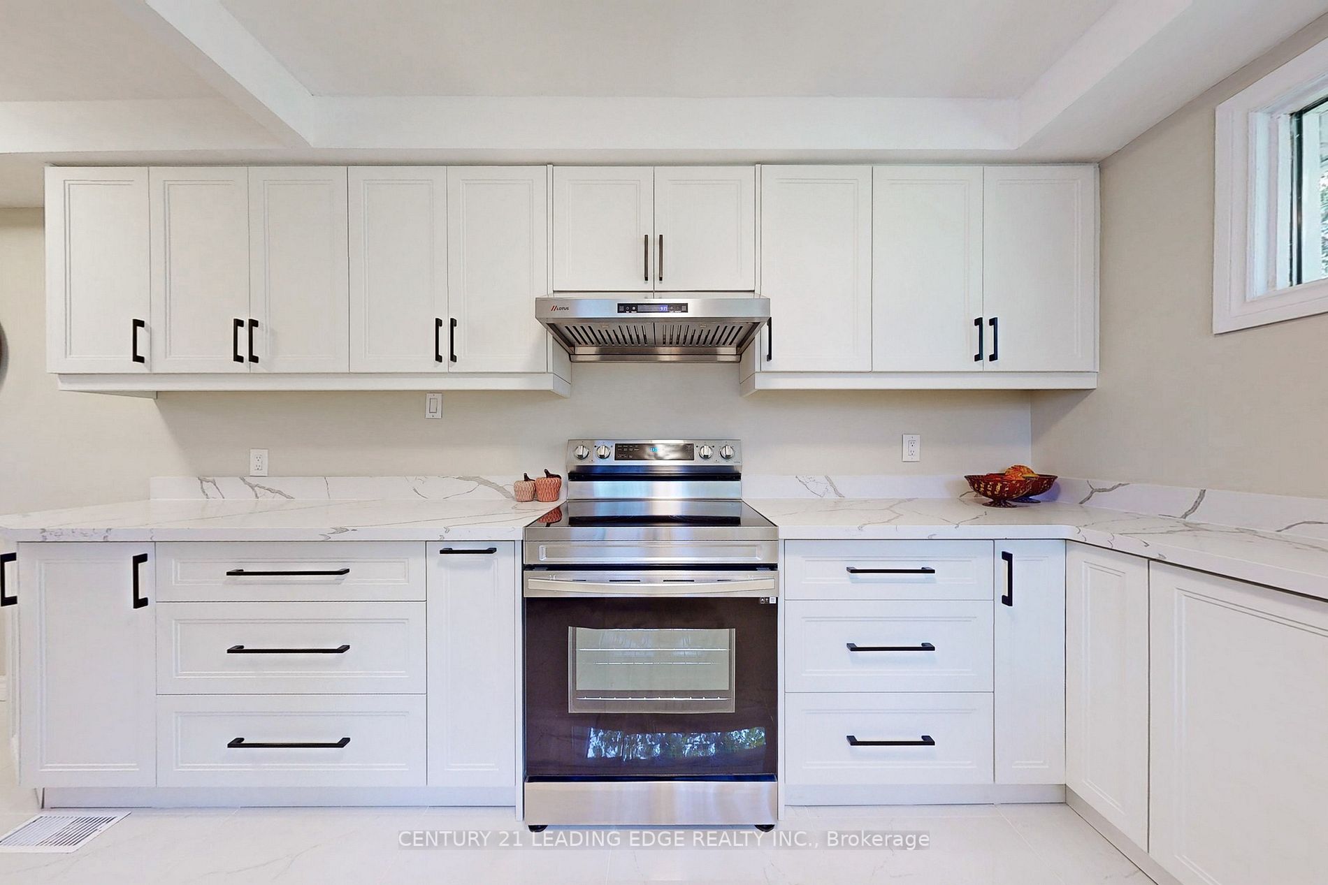 1041 Lillian St