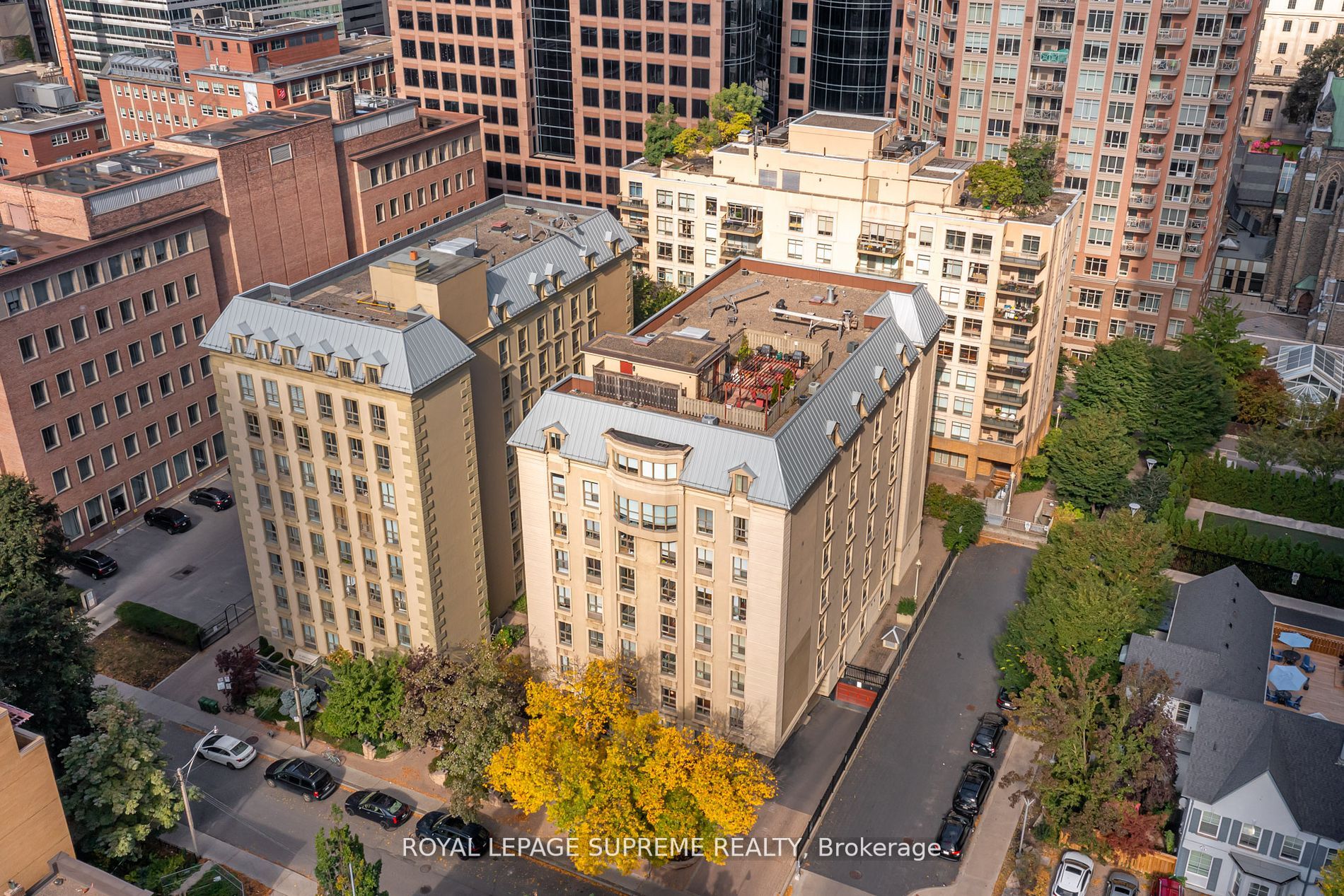 88 Charles St E, #107