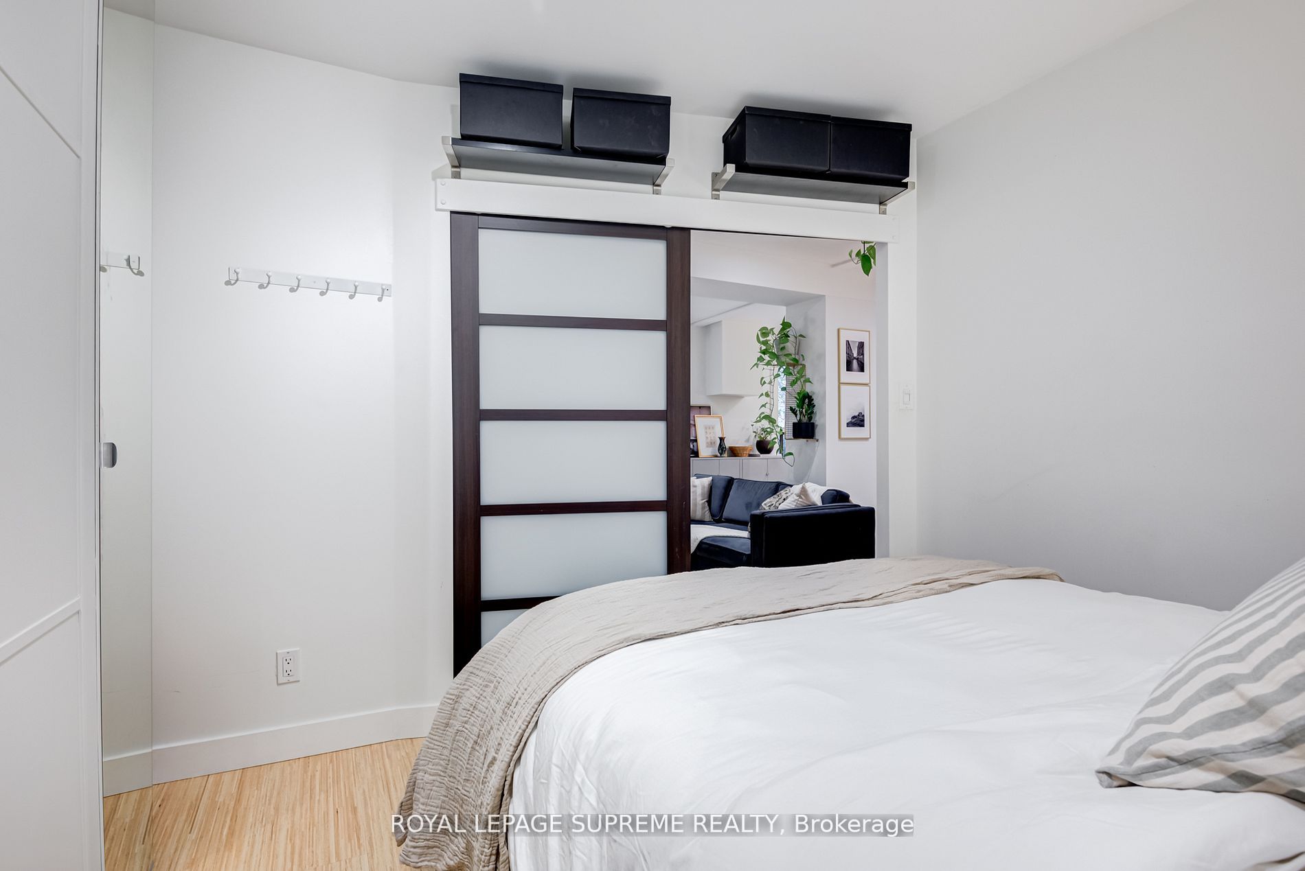 88 Charles St E, #107