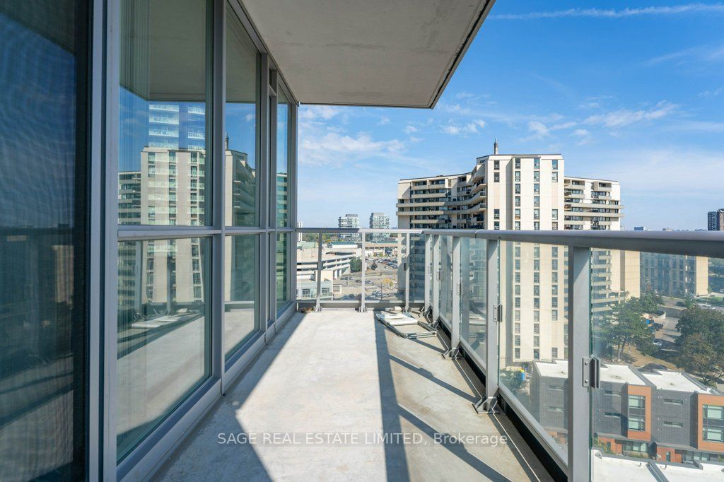 62 Forest Manor Rd, #1003