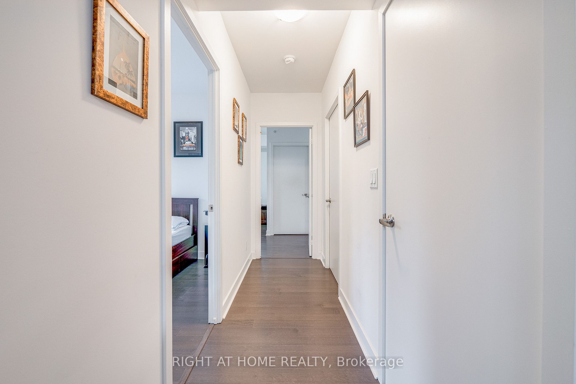 58 Orchard View Boulevard #1707