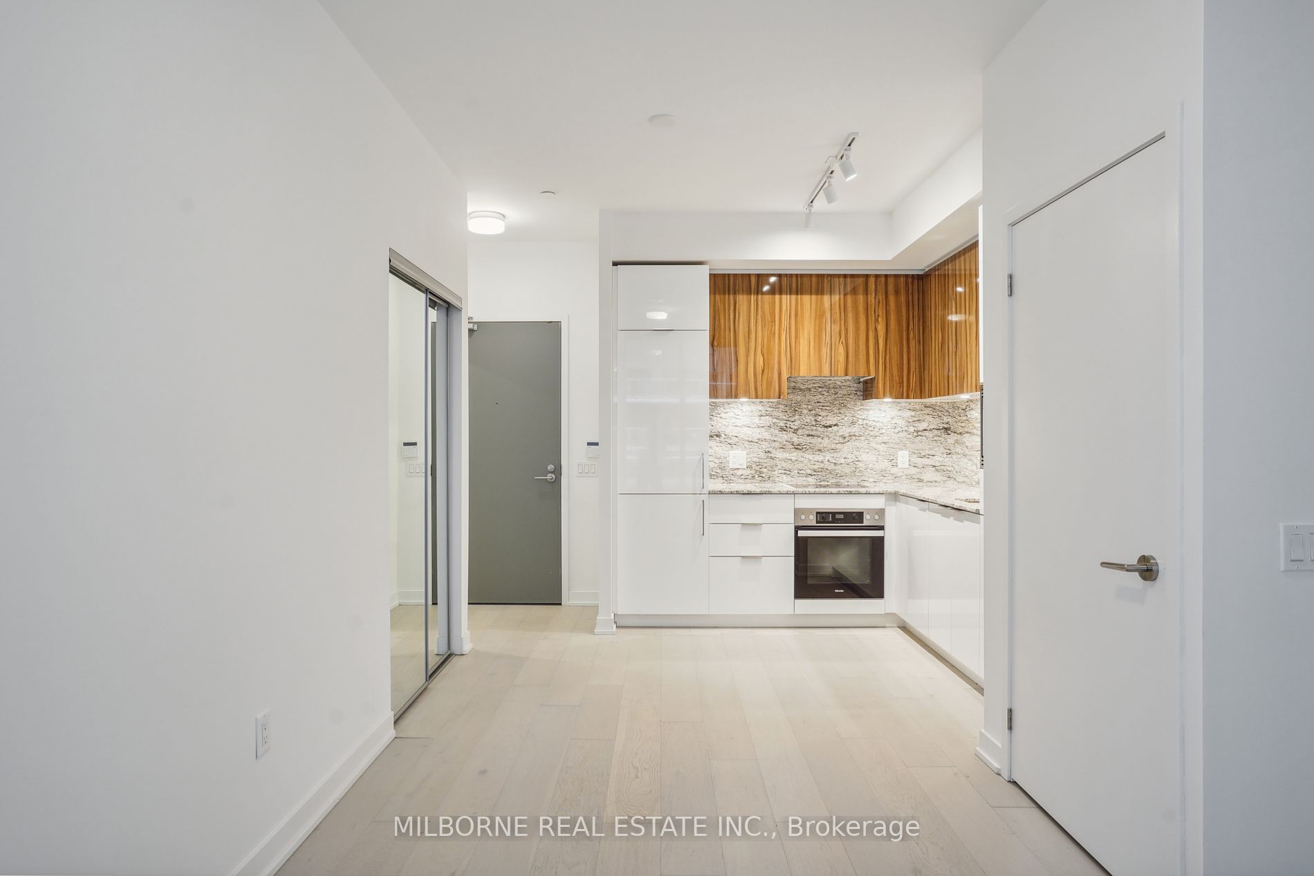 20 O'neill Road, #233