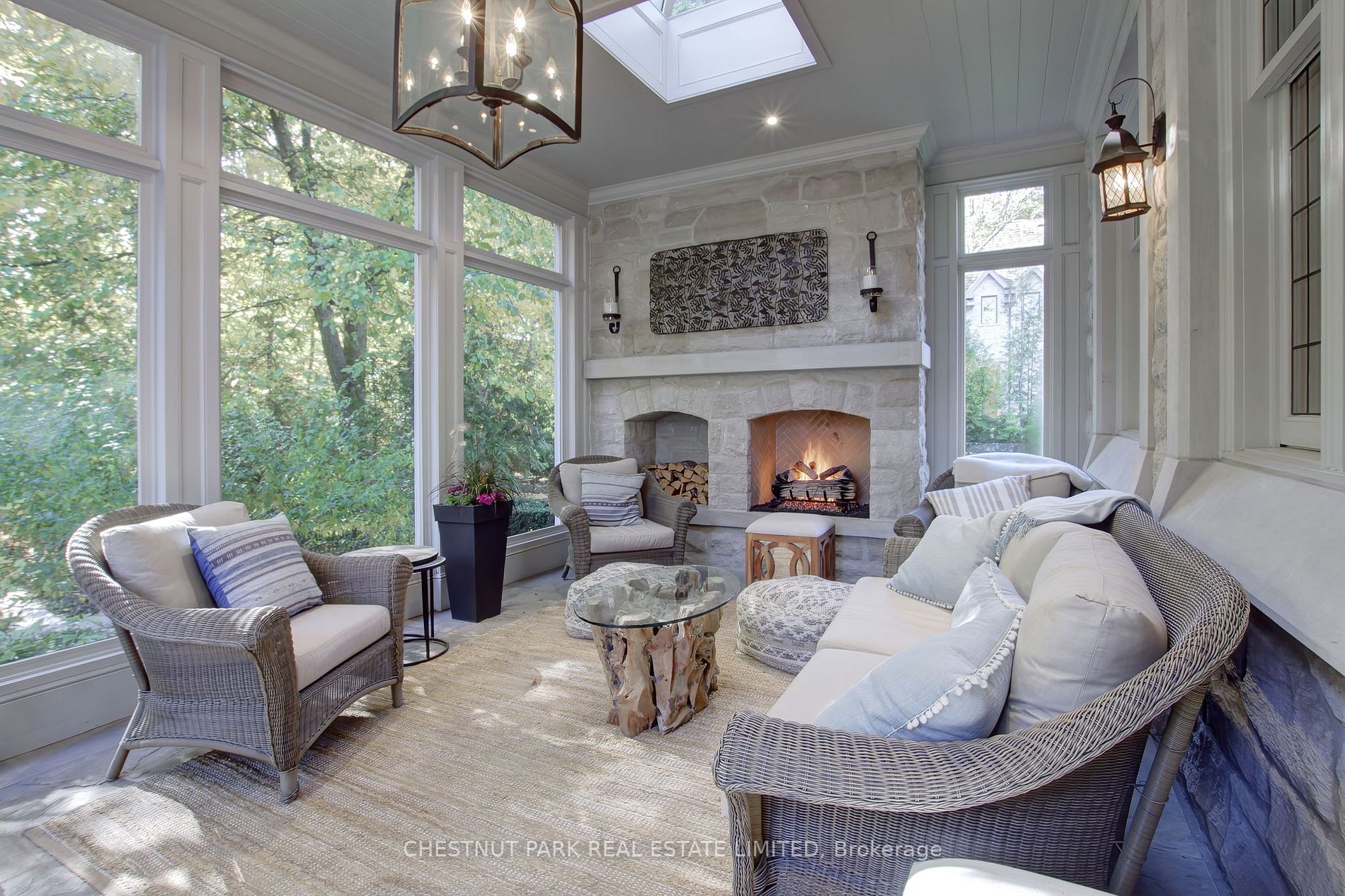 113 Donwoods Dr
