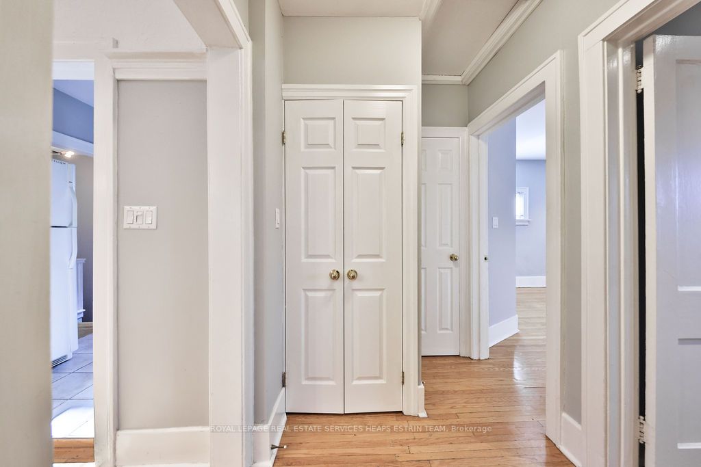 878 Avenue Rd, #2