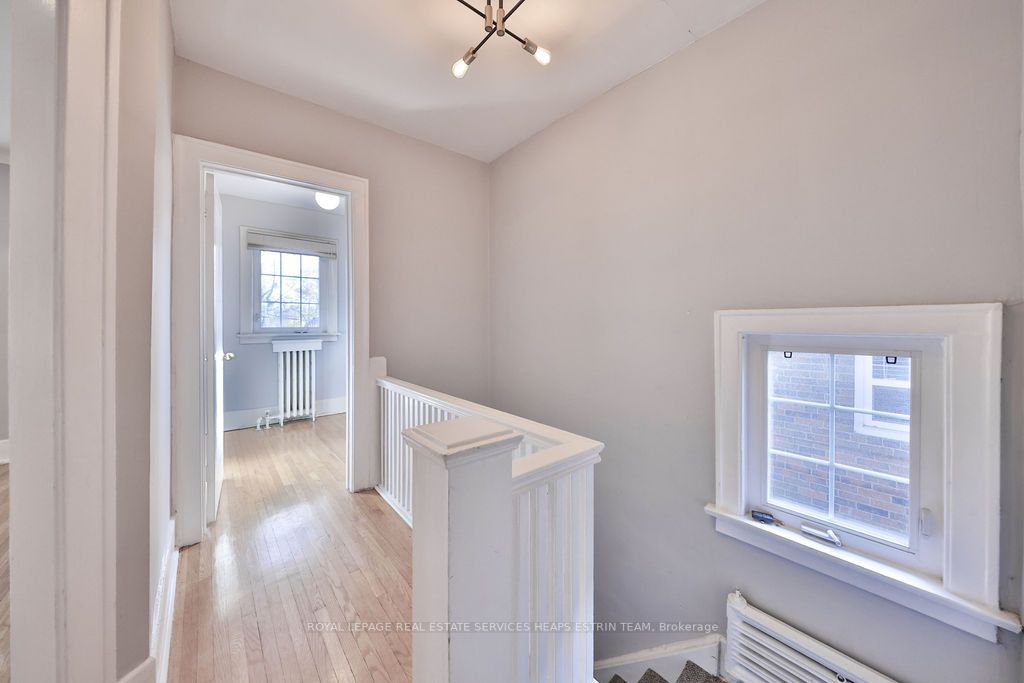 878 Avenue Rd, #2