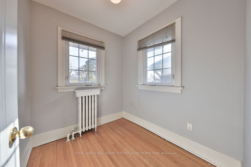 878 Avenue Rd, #2