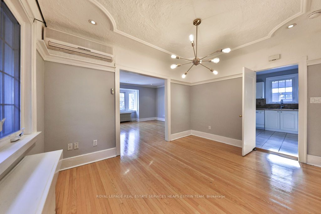 878 Avenue Rd, #2