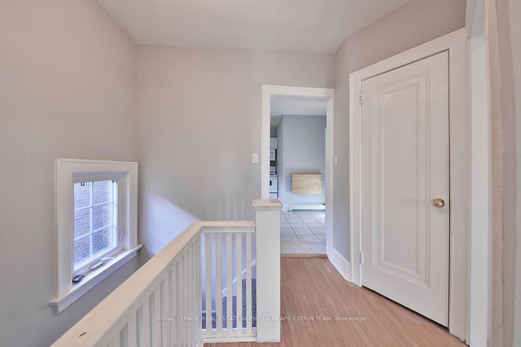 878 Avenue Rd, #2