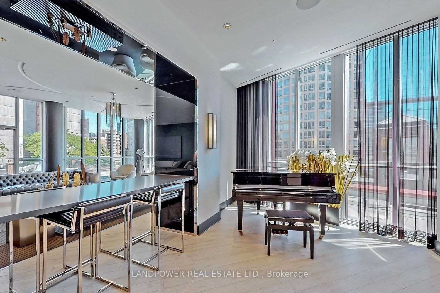 32 Davenport Rd, #2708