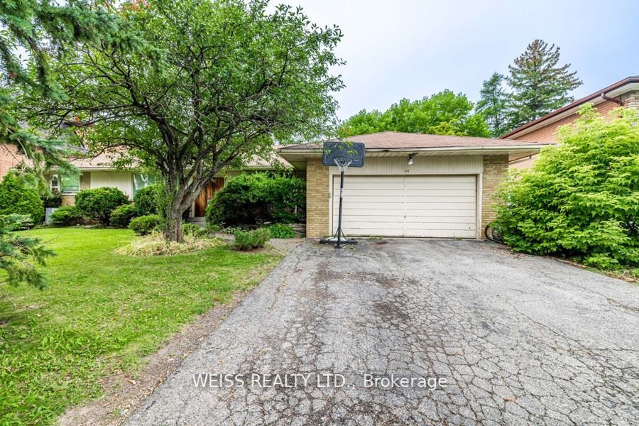 24 Lowesmoor Ave