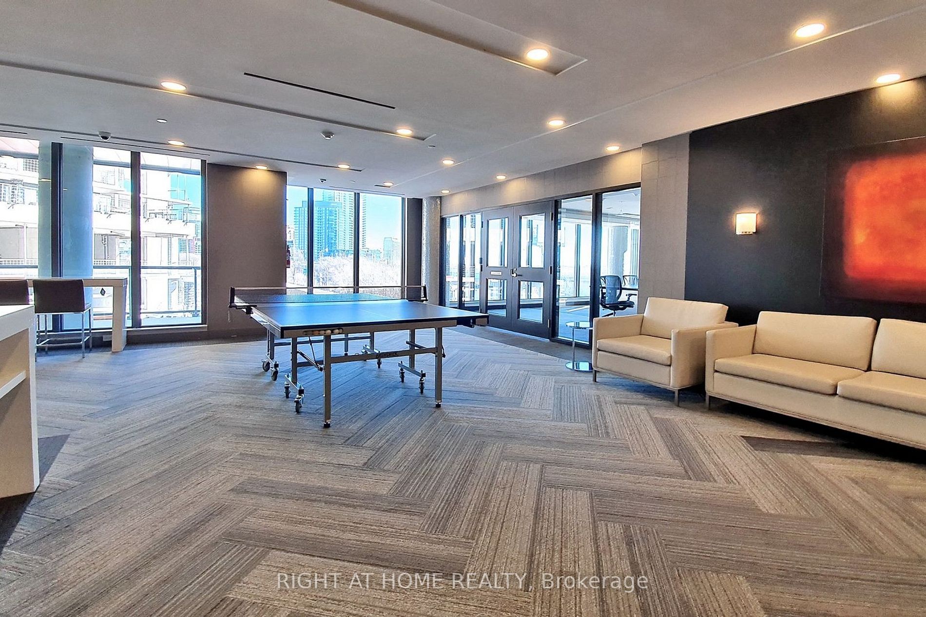 51 East Liberty St, #1304