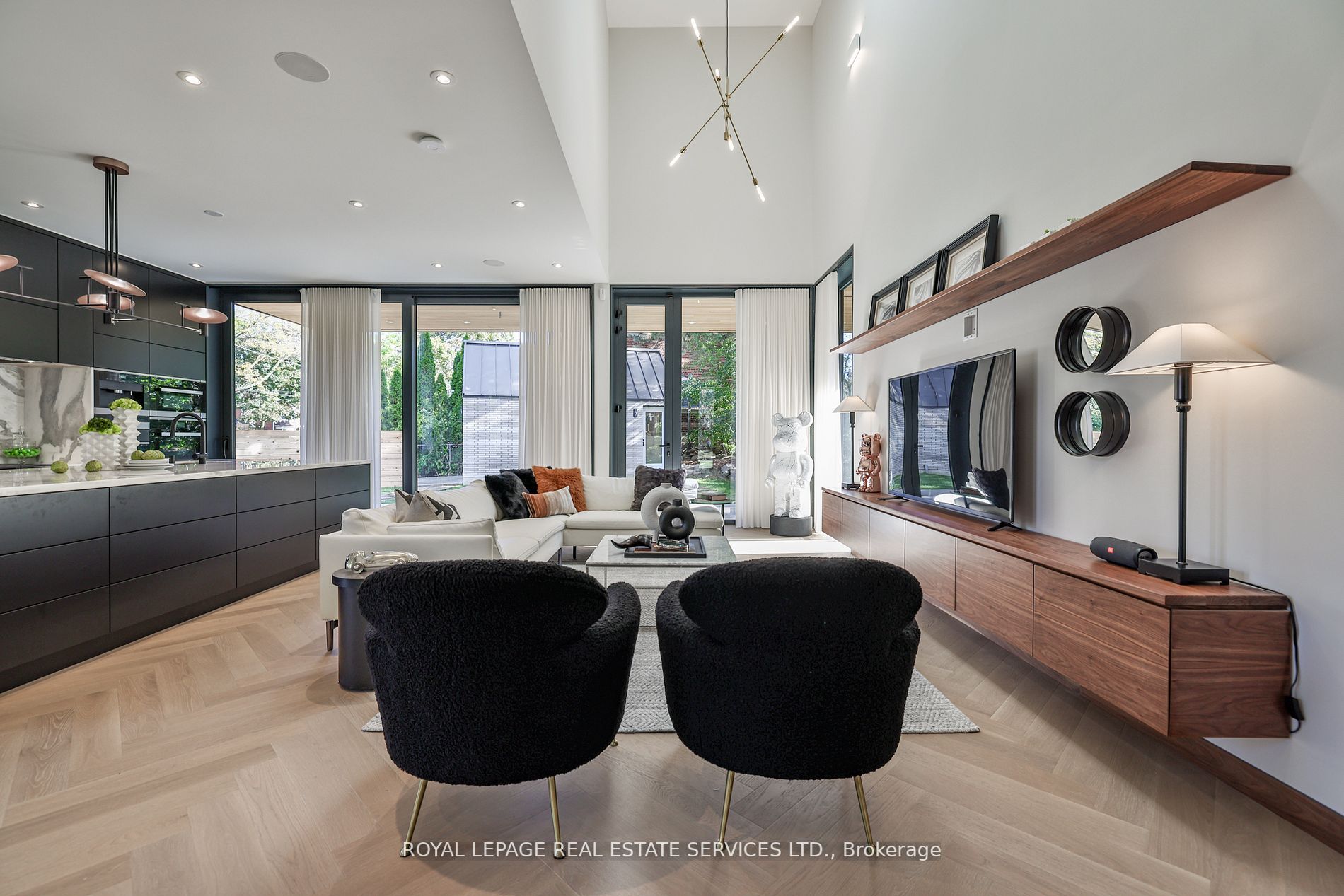 79 Brentcliffe Rd