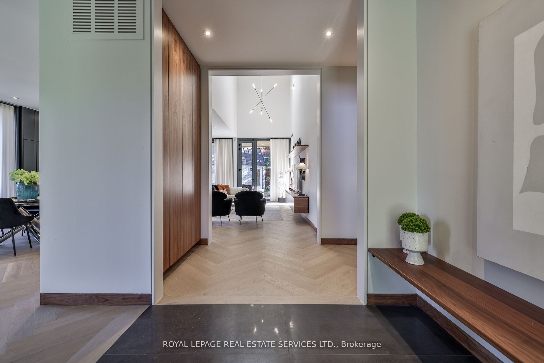 79 Brentcliffe Rd