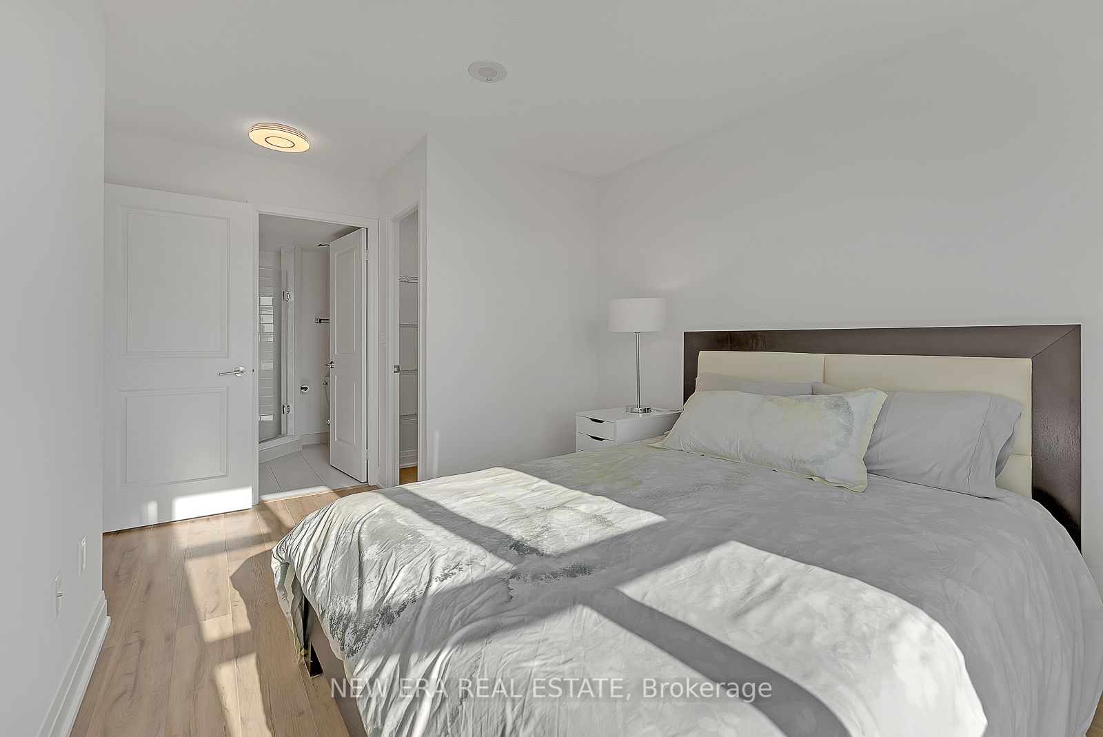 85 East Liberty St, #404