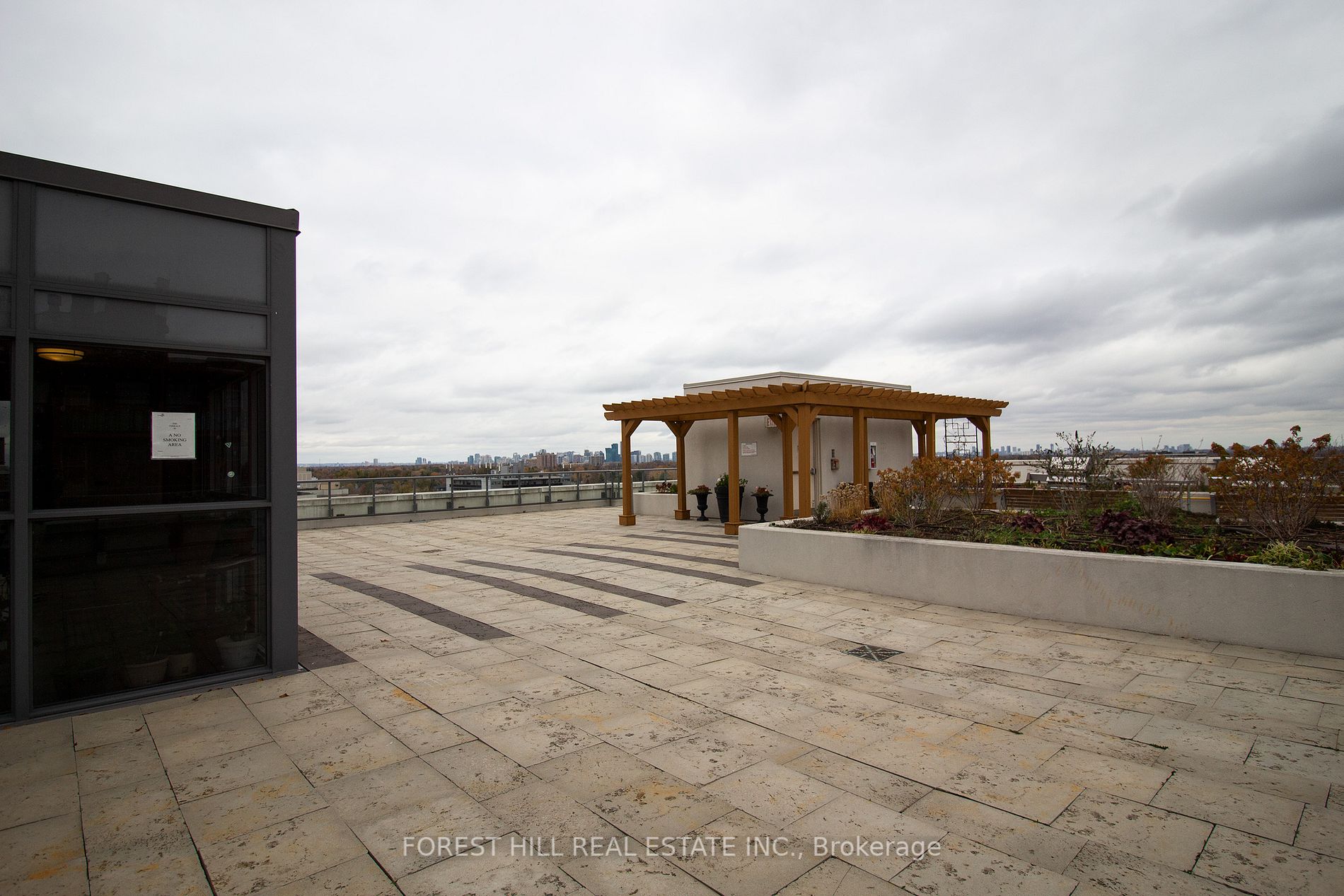 35 Saranac Blvd, #115