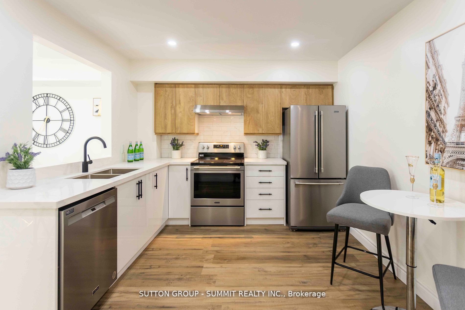 12 DOURO Street, #421