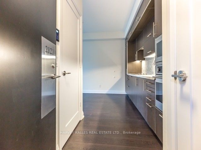 5 Sheppard Ave E, #2121