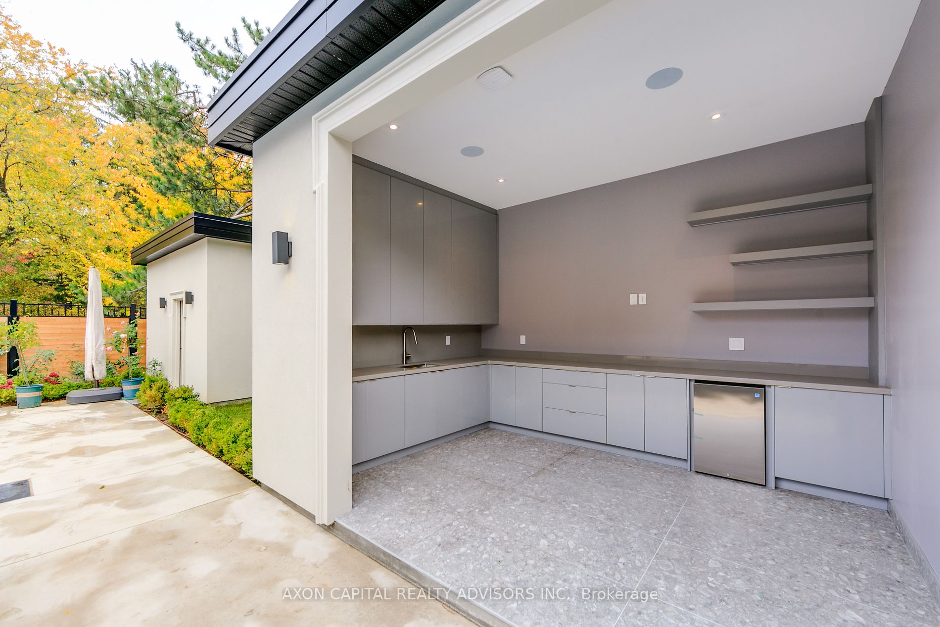17 Chieftain Cres