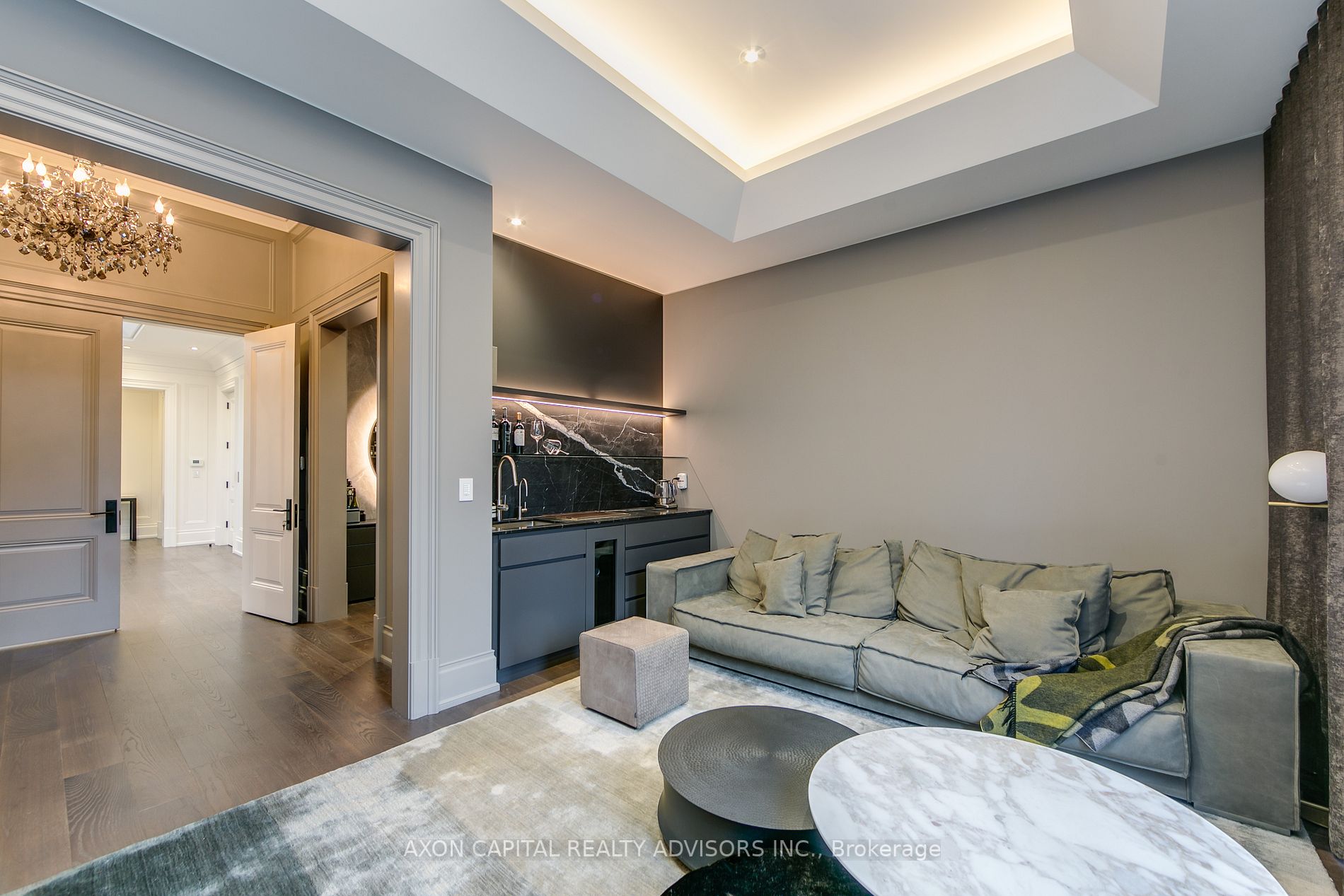 17 Chieftain Cres
