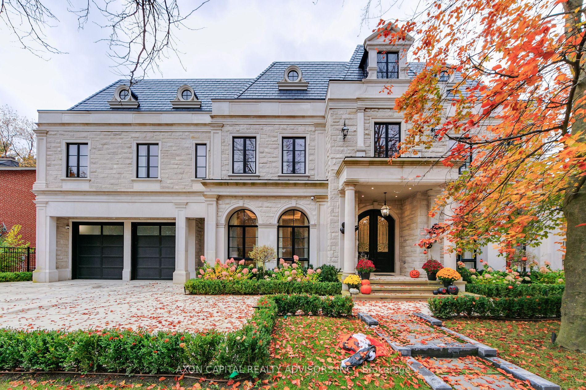 17 Chieftain Cres