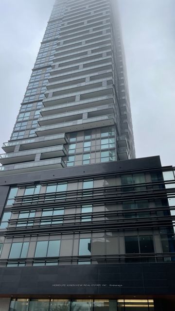 39 Roehampton Ave, #3502