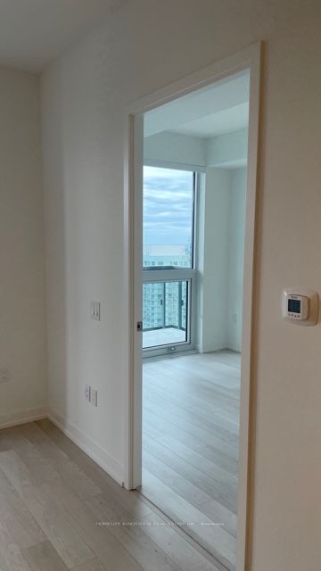 39 Roehampton Ave, #3502