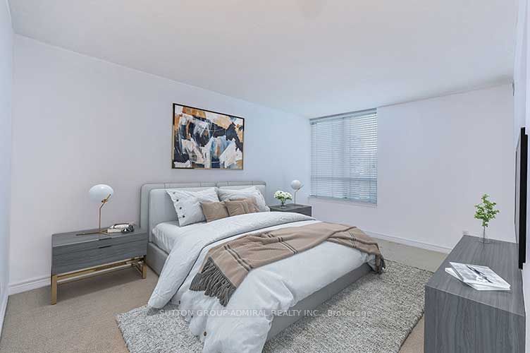 2 Covington Rd, #308