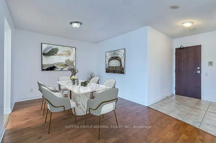 2 Covington Rd, #308