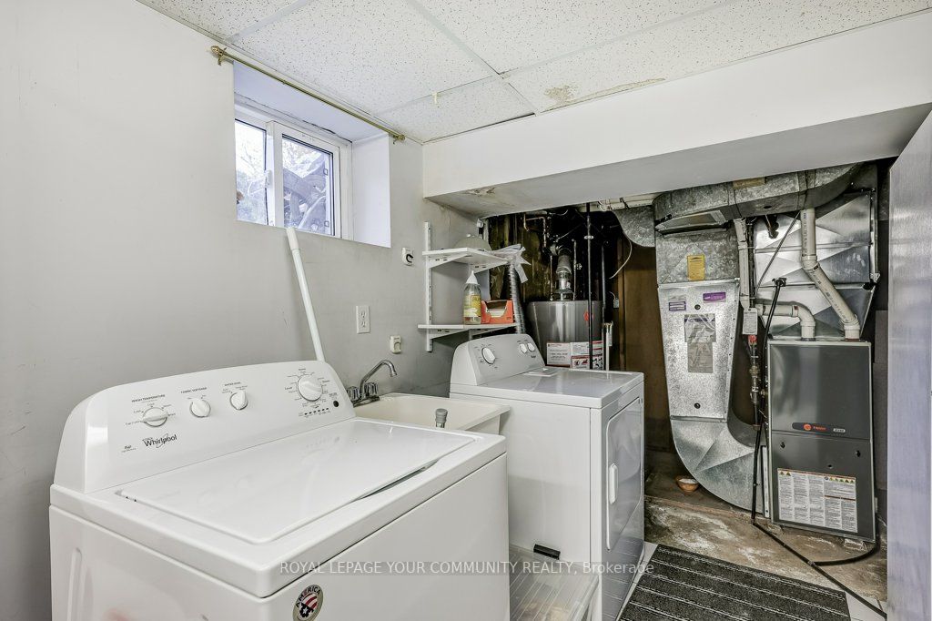 374 Horsham Ave