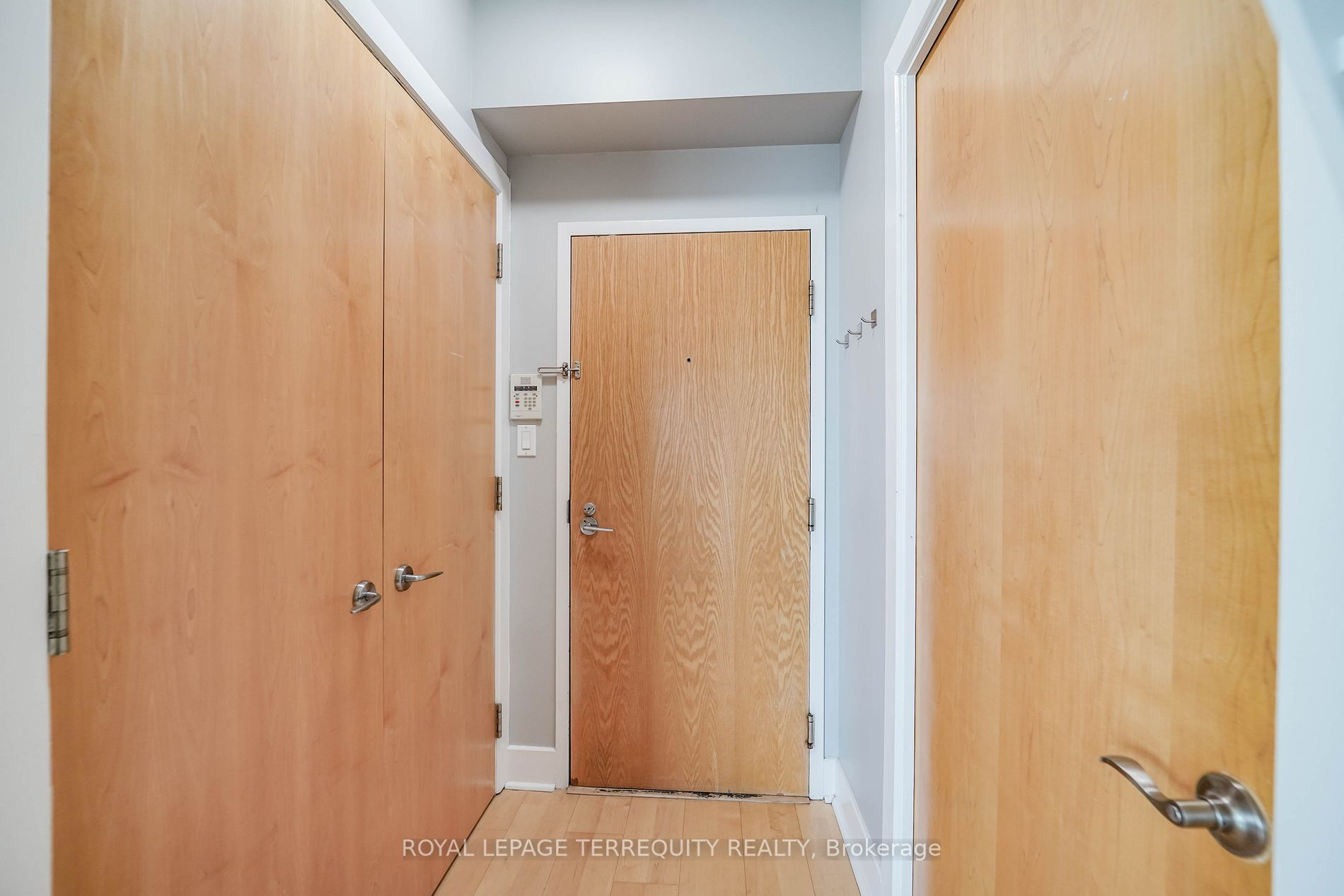 7 Lorraine Dr, #Lrg 7